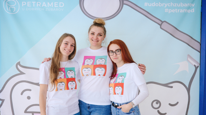 Jaké příležitosti k sebevzdělávání mají studenti zubního lékařství? Jaké příležitosti k sebevzdělávání mají studenti zubního lékařství?