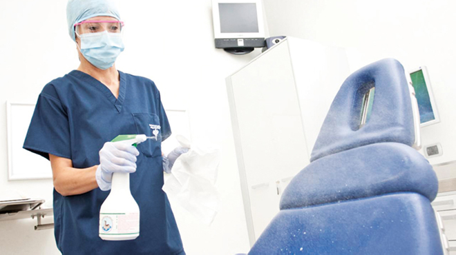 Aseptické vs. čisté operační pole v implantační chirurgii