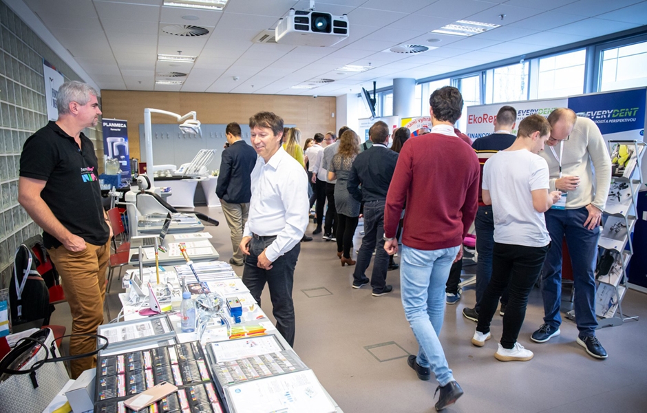 Konference Snazší cesta k lepší praxi 2021 se špičkovými odborníky stomatologie už na podzim