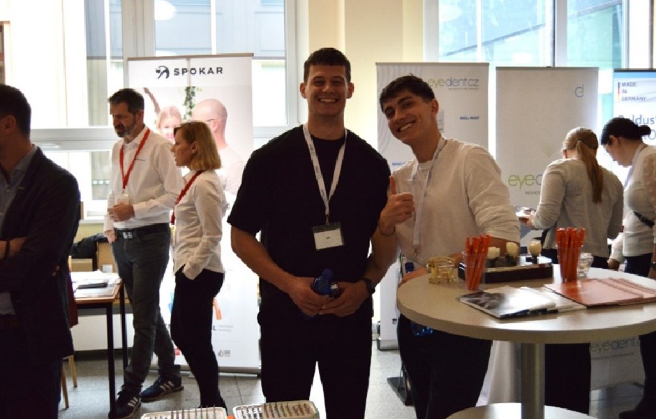 Vystavovatelé na UPdentu