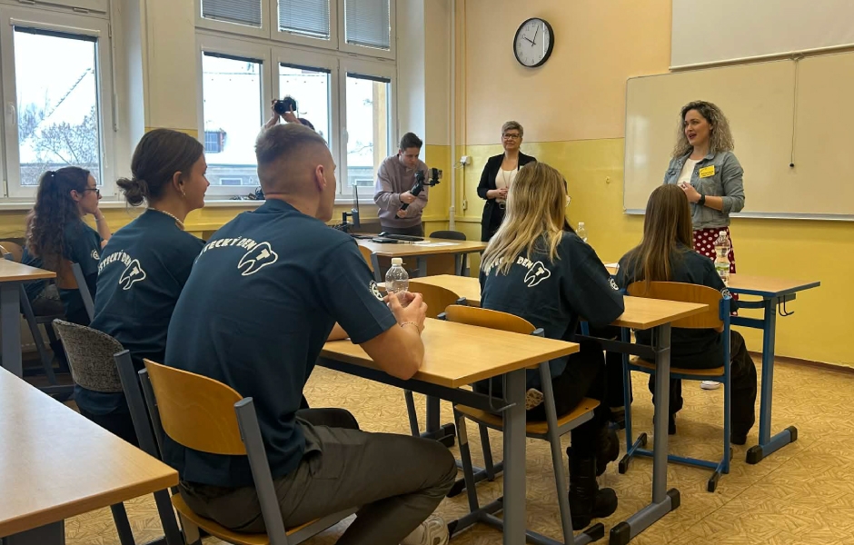 Obr. 3: Úvodní proslov Elišky Berkové.